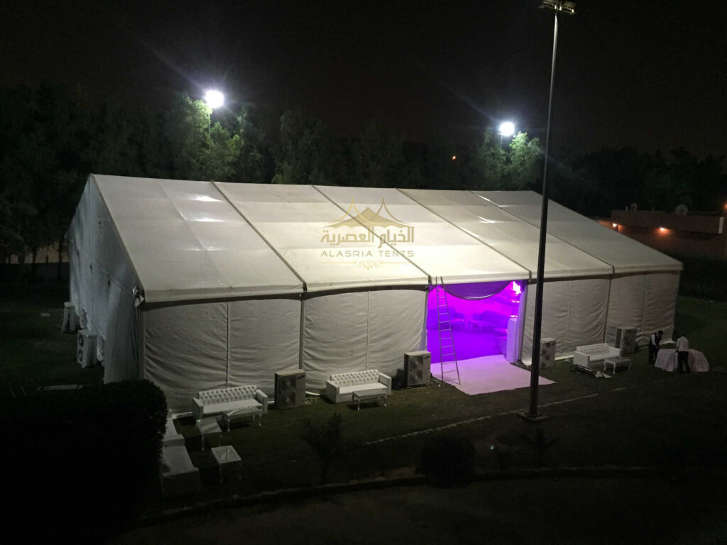 خيمة pvc هرمية متنقلة للاجار