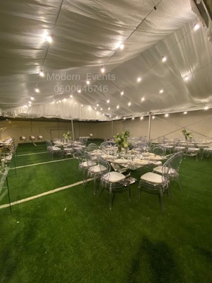 خيمة طعام خرجية مكشوفة