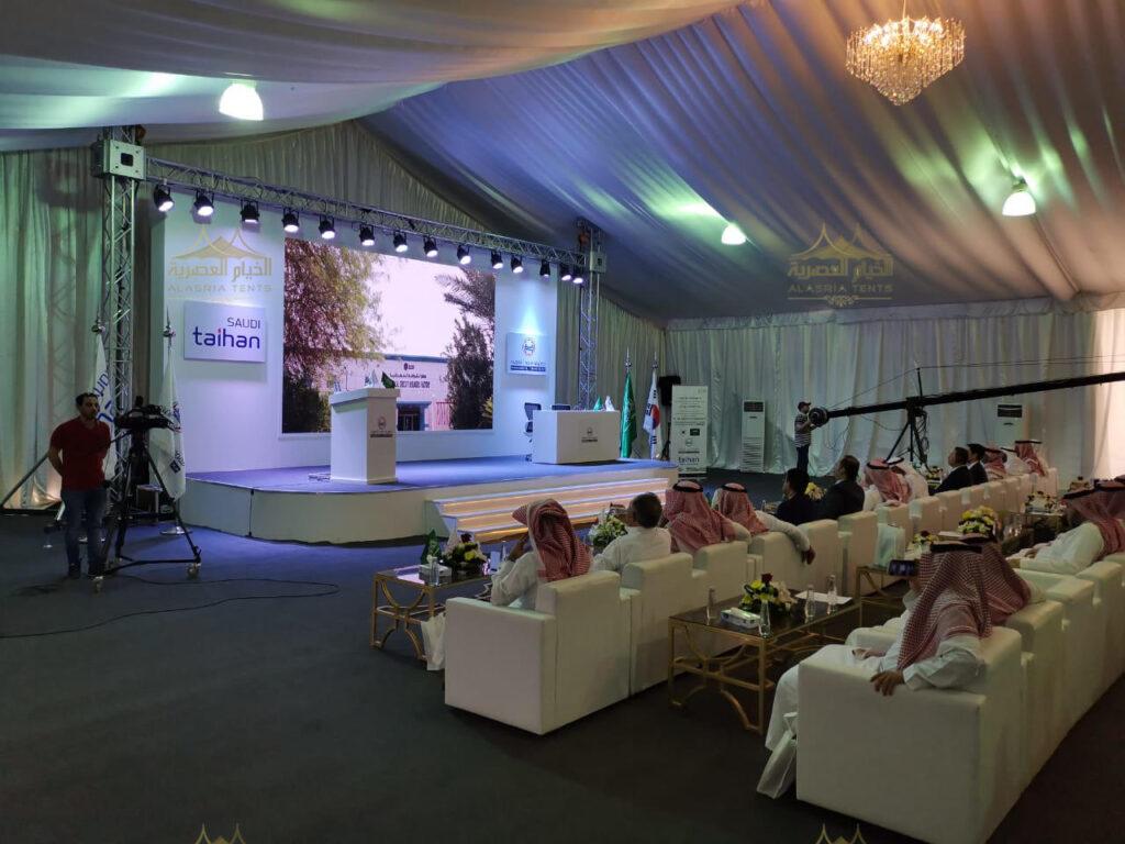 خيمة مسرح جسور اضاءة